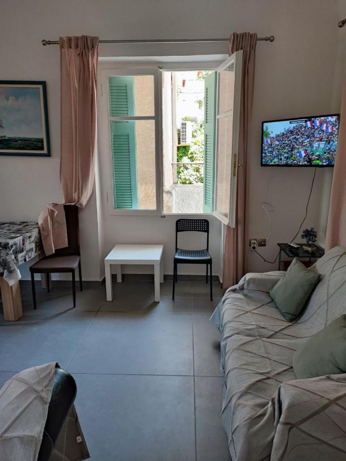Apartmán Ευχάριστο Σπίτι Στο Κέντρο Της Πόλης Του Ναυπλίου. Nafplio Exteriér fotografie